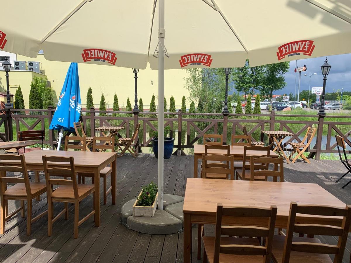Hotel Tyrol I Restauracja Zycie Gruzji Osielsko Екстер'єр фото